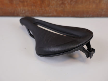 BONTRAGER VERSE SHORT ELITE TRAIL SADDLE / 145 MM / WING FLEX / AUSTENITE STEEL