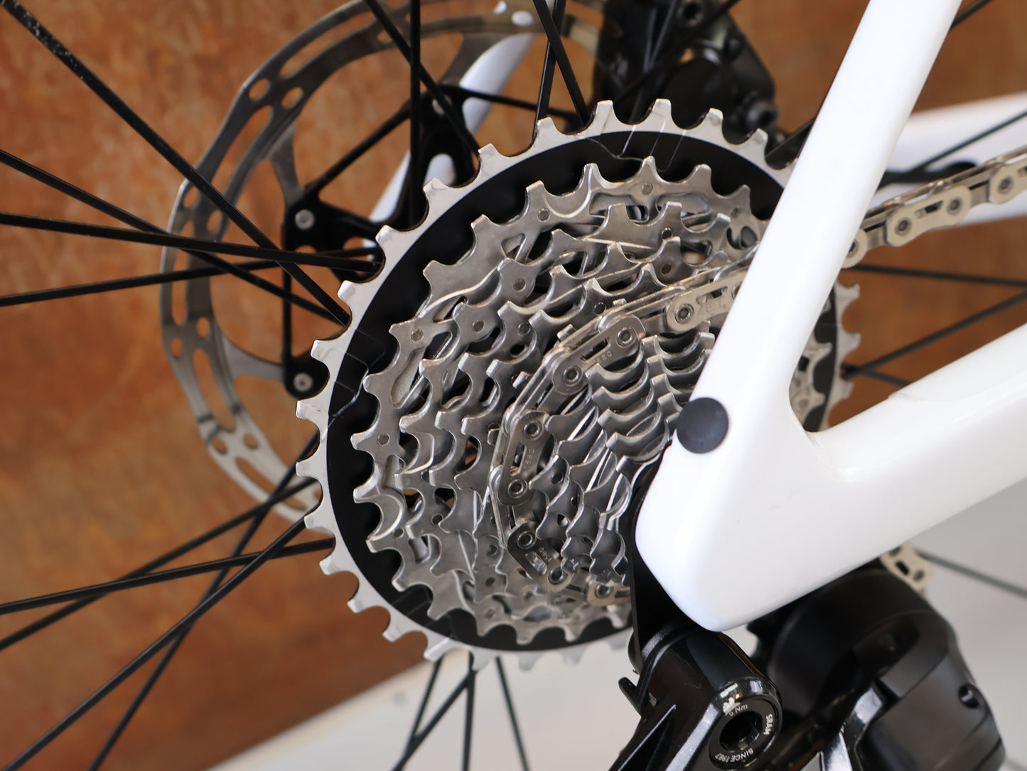 BMC TEAMMACHINE SLR ONE RENNRAD / SRAM FORCE AXS POWERMETER / 56CM / 2026