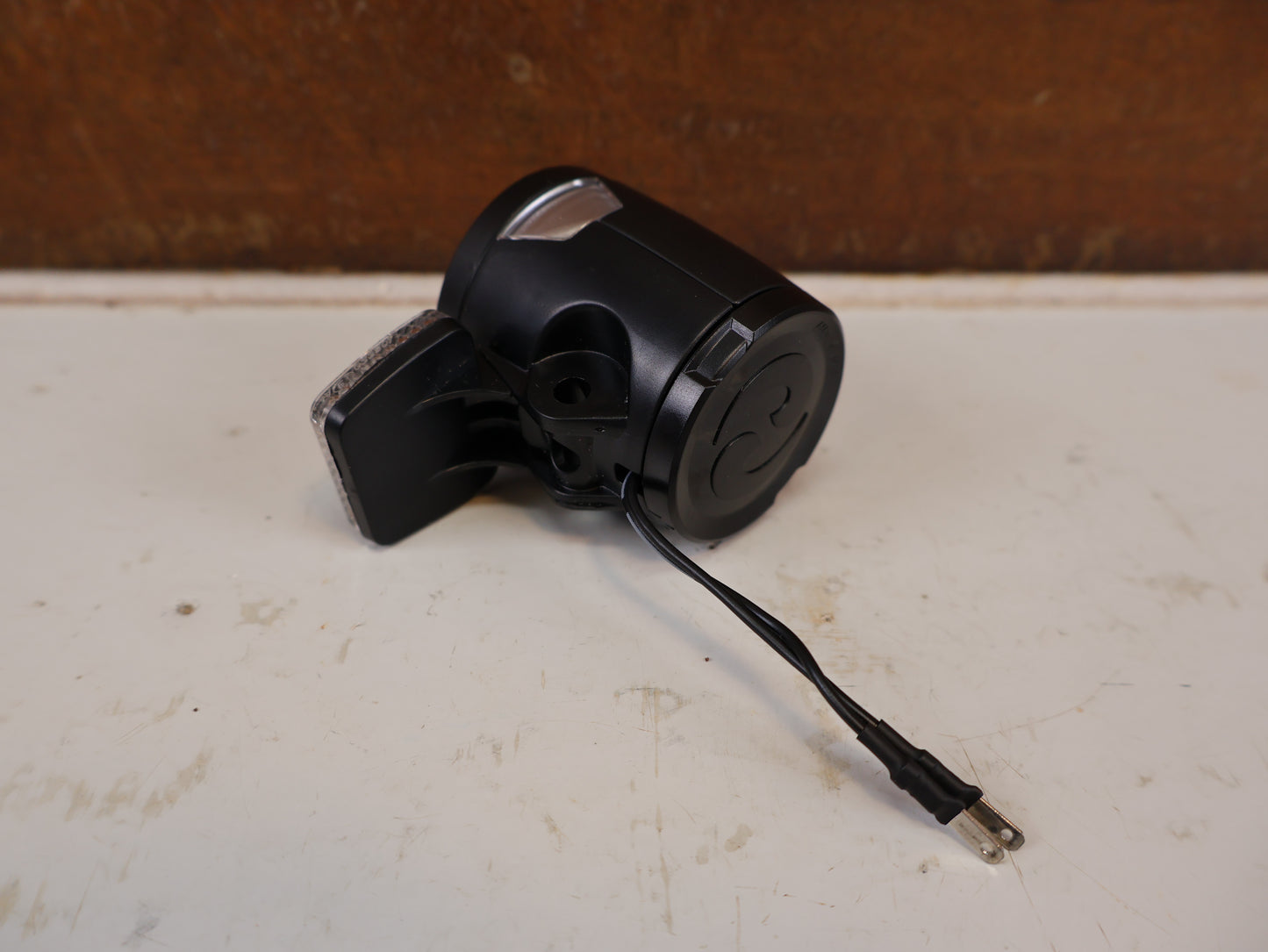 HERRMANS MR8 E-BIKE SCHEINWERFER FRONTLICHT 6-12V SCHWARZ