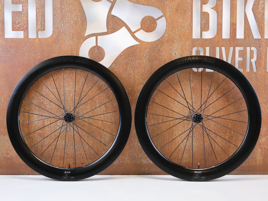 DT SWISS ARC 1100 DICUT CARBON 62 DISC LAUFRADSATZ / SRAM XDR