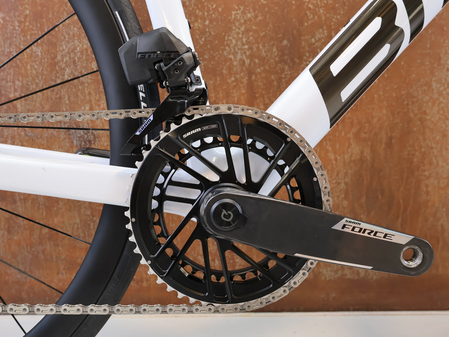 BMC TEAMMACHINE SLR ONE RENNRAD / SRAM FORCE AXS POWERMETER / 56CM / 2026