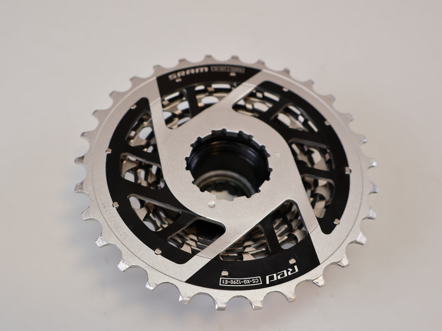SRAM RED XG-1290-E1 KASSETTE SILBER 10-30T / 12-FACH ROAD XDR