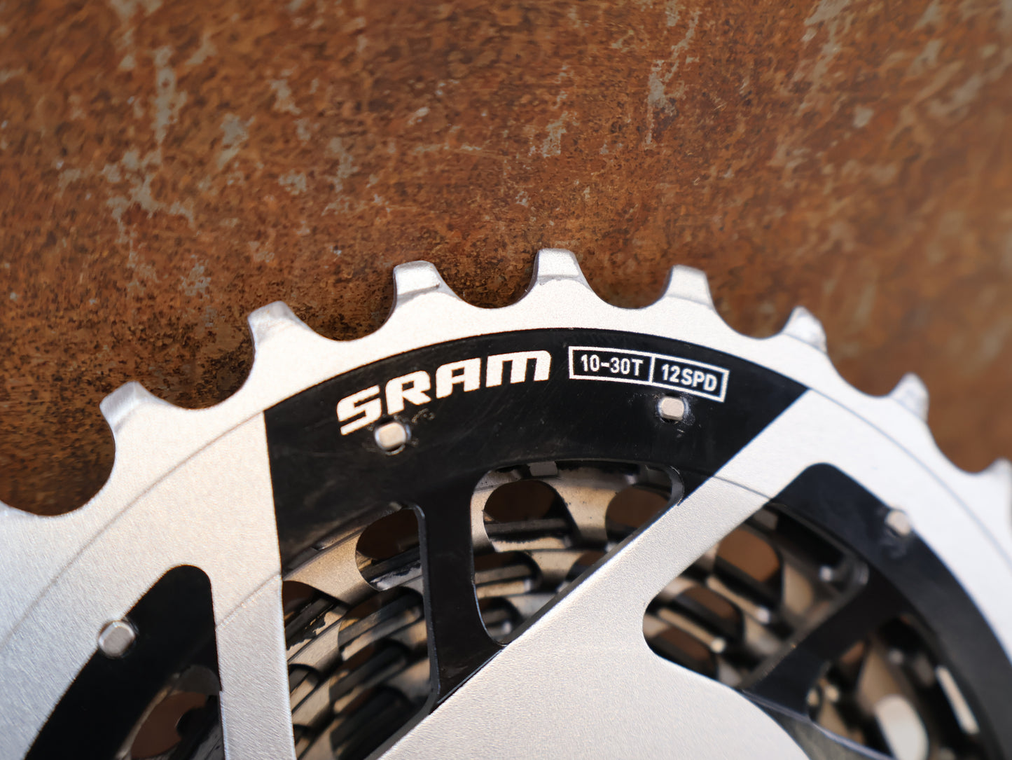 SRAM RED XG-1290-E1 KASSETTE SILBER 10-30T / 12-FACH ROAD XDR