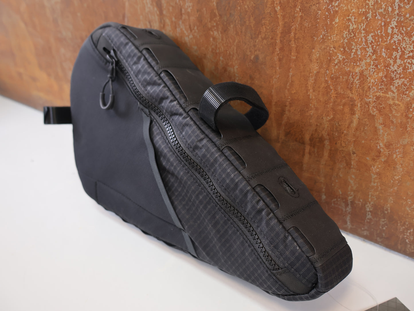 TREK ADVENTURE TRIANGLE FRAME BAG / 1.6 L / ULTRAGRID RIPSTOP / WATER-RESISTANT