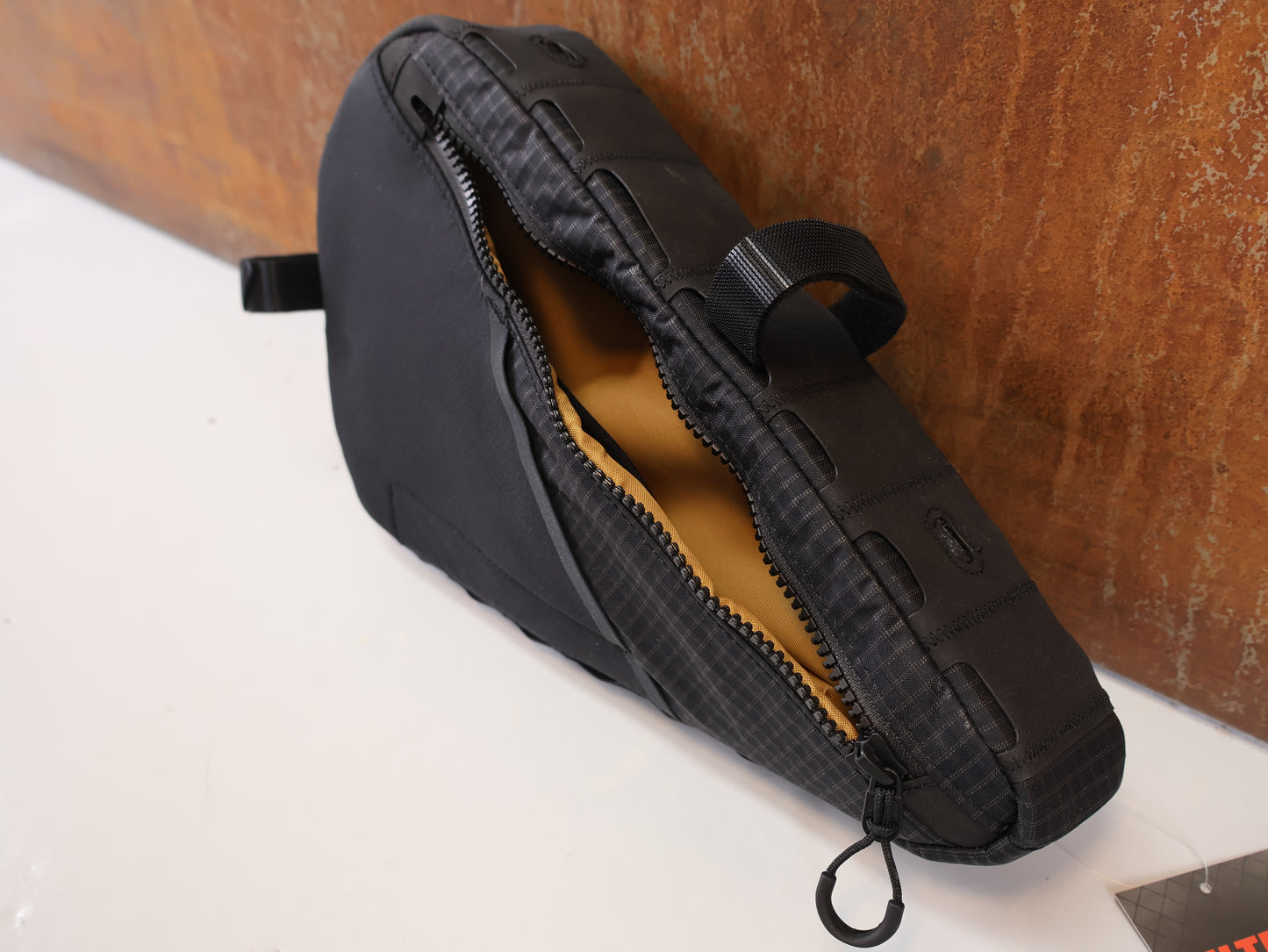 TREK ADVENTURE TRIANGLE FRAME BAG / 1.6 L / ULTRAGRID RIPSTOP / WATER-RESISTANT