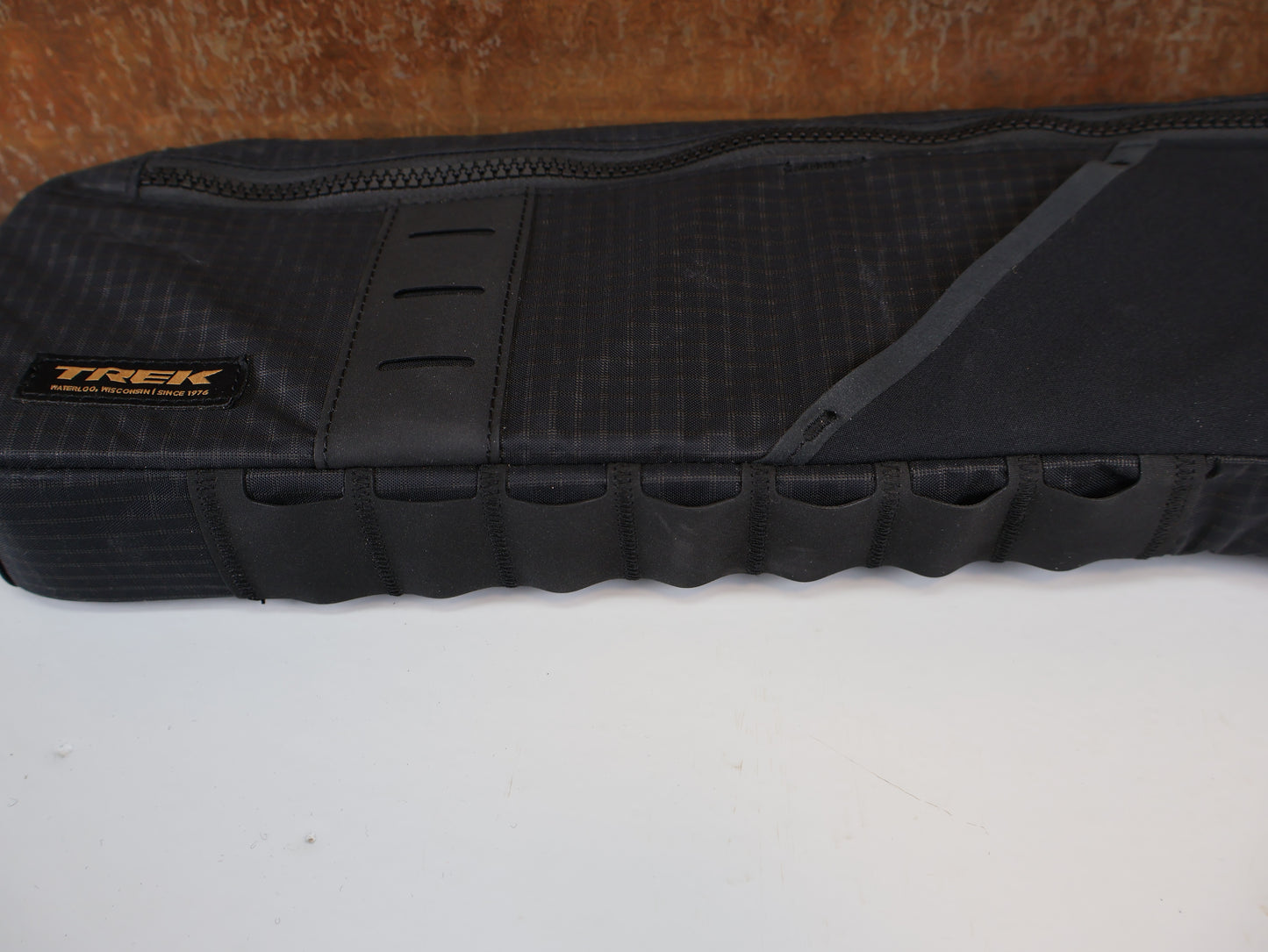 TREK ADVENTURE FRAME BAG / ULTRAGRID RIPSTOP / WATER-RESISTANT / 2.6L
