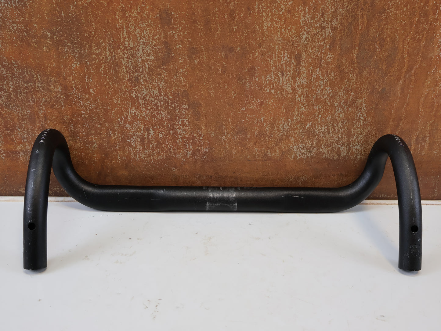SPECIALIZED EXPERT ALLOY SHALLOW BEND RENNRADLENKER / 400MM / 31.8MM / SCHWARZ