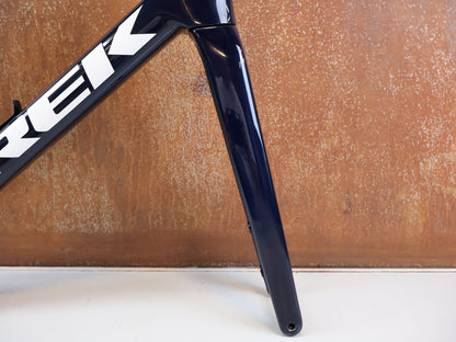 TREK MADONE SLR GEN 8 RAHMENSET NAVY SMOKE / M / PROJECT ONE
