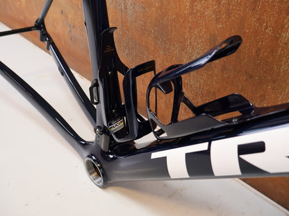 TREK MADONE SLR GEN 8 RAHMENSET NAVY SMOKE / M / PROJECT ONE
