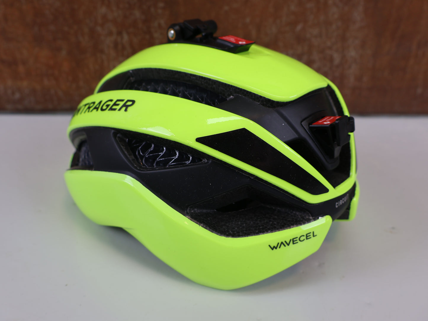 BONTRAGER CIRCUIT WAVECEL HELMET / RADIOACTIVE YELLOW / SIZE S / BOA SYSTEM