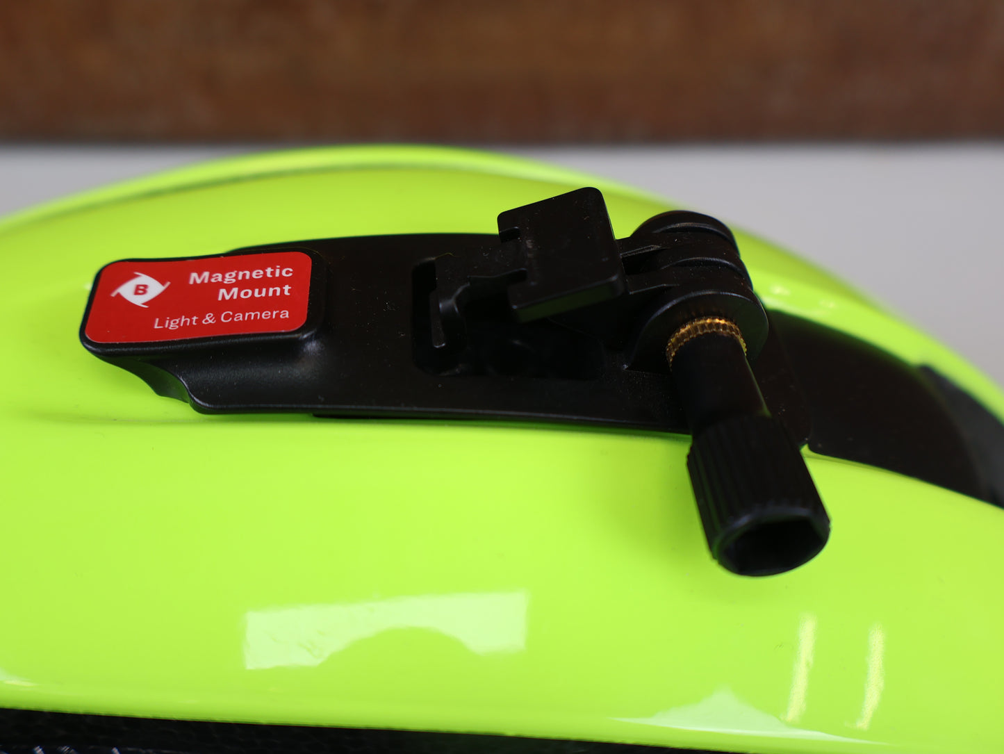 BONTRAGER CIRCUIT WAVECEL HELMET / RADIOACTIVE YELLOW / SIZE S / BOA SYSTEM