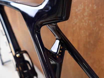 TREK MADONE SLR GEN 8 RAHMENSET NAVY SMOKE / M / PROJECT ONE