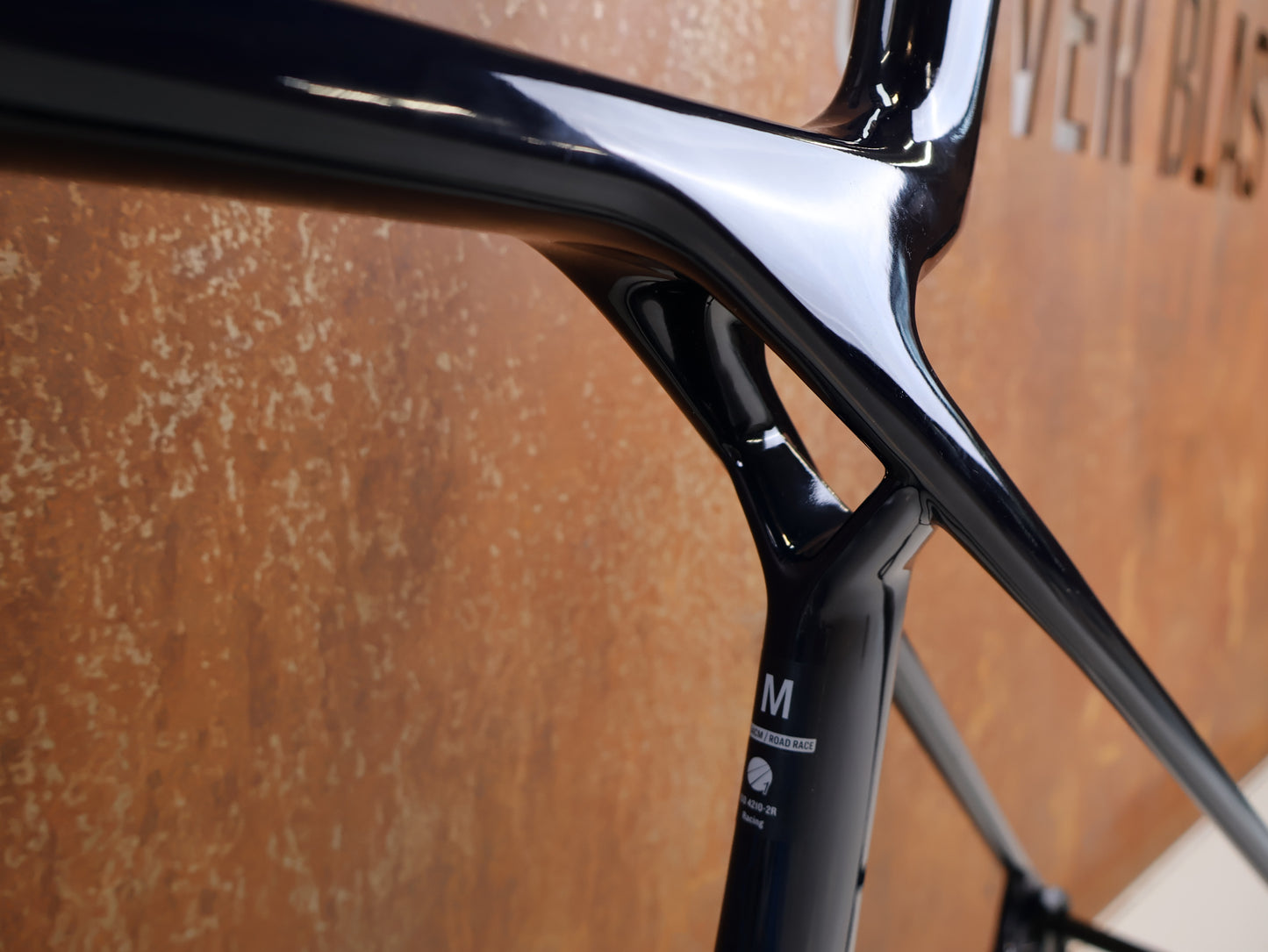 TREK MADONE SLR GEN 8 RAHMENSET NAVY SMOKE / M / PROJECT ONE