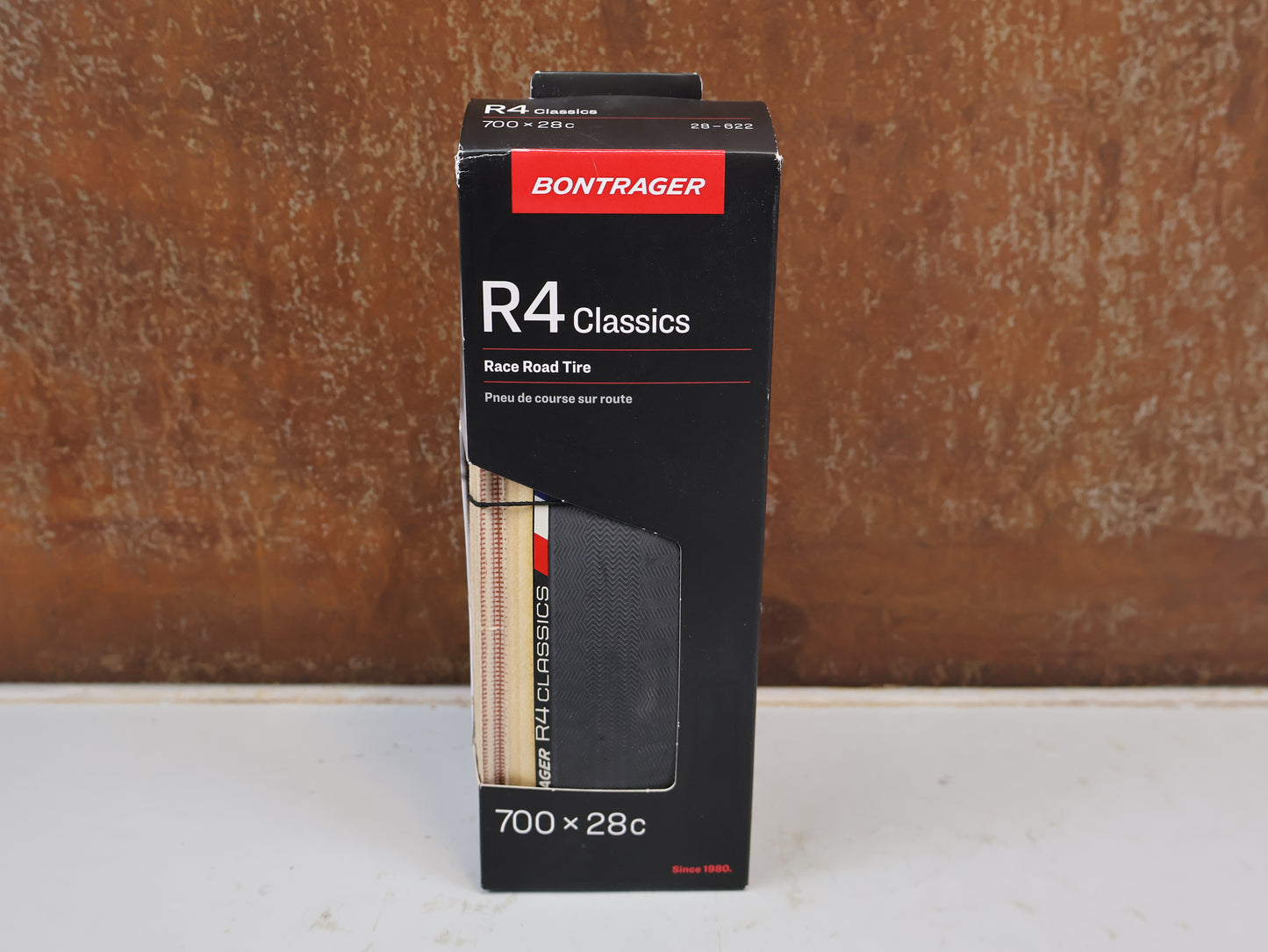 BONTRAGER R4 CLASSICS HARD-CASE LITE RENNREIFEN / 700X28C 28-622 / TANWALL