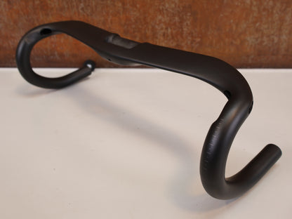 TREK MADONE SLR CARBON HANDLEBAR / VR-CF / 400MM / OCLV CARBON / DNISTER BLACK