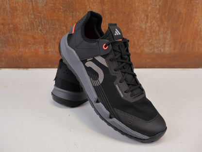 FIVE TEN TRAILCROSS LT MTB SCHUH FLAT CORE BLACK GR. 42 2/3
