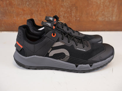 FIVE TEN TRAILCROSS LT MTB SCHUH FLAT CORE BLACK GR. 42 2/3