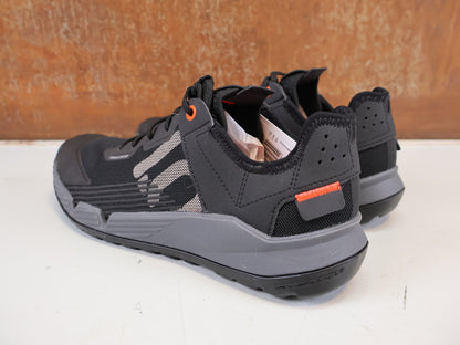 FIVE TEN TRAILCROSS LT MTB SCHUH FLAT CORE BLACK GR. 42 2/3