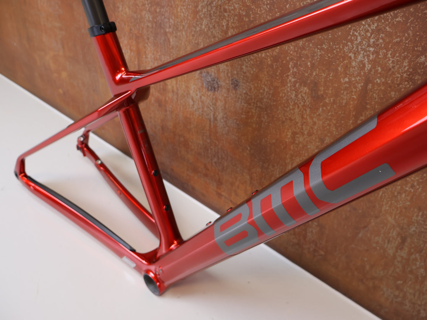 BMC TWOSTROKE 01 RAHMENSET / GRÖSSE M / RED GREY / PREMIUM CARBON / 1420G