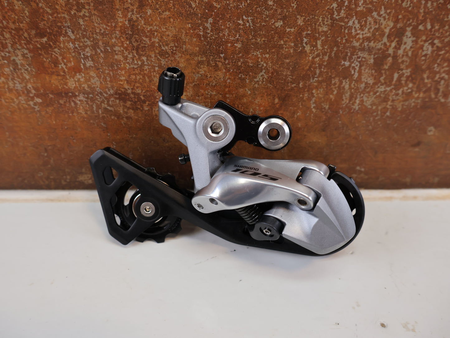 SHIMANO 105 RD-R7000 SCHALTWERK GS SILBER / 2X11-FACH / MITTELLANG BIS 34Z
