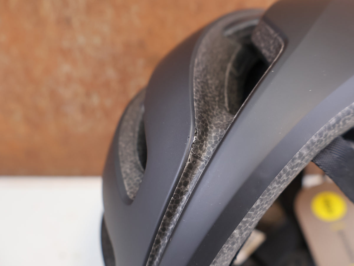 POC OMNE AIR MIPS HELM URANIUM BLACK MATT GR. M 54-59CM