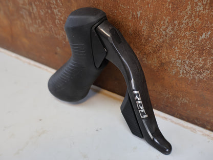 SRAM RED AXS E1 BREMS-SCHALTHEBEL SET + BREMSSÄTTEL / FLAT MOUNT INKL. ADAPTER