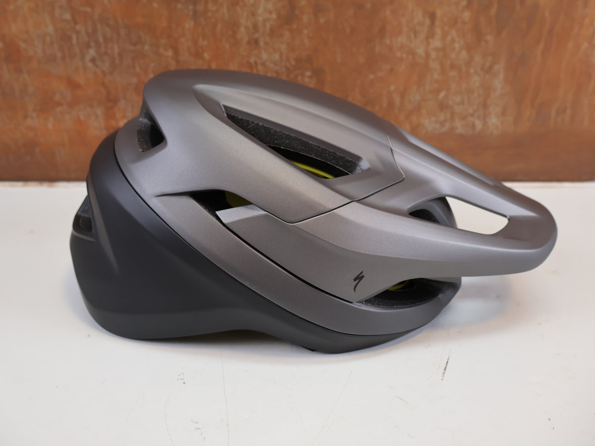 SPECIALIZED CAMBER MTB HELM GR. XL 60-63CM SMOKE BLACK CE