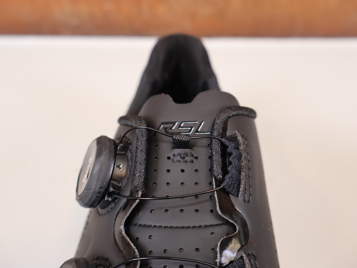 TREK RSL ROAD BIKE SHOE / SIZE 43 / BLACK / OCLV CARBON / METNET / 252G