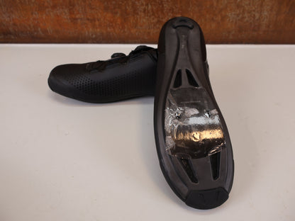 TREK RSL ROAD BIKE SHOE / SIZE 43 / BLACK / OCLV CARBON / METNET / 252G