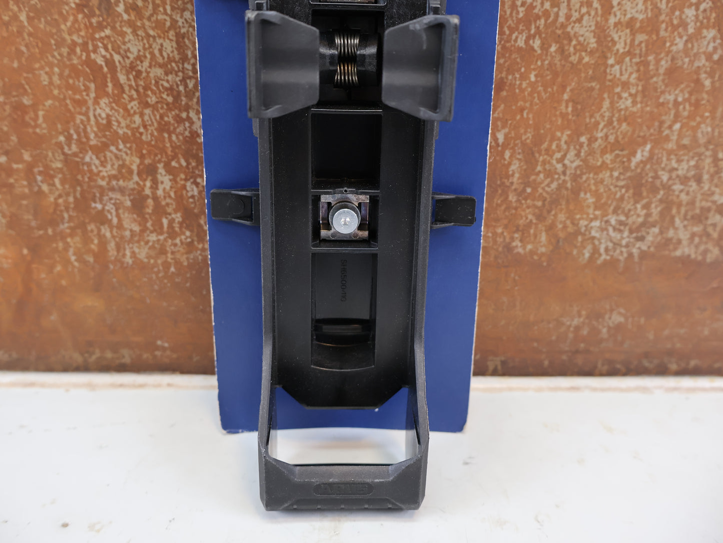 ABUS SH 6500/110 SCHLOSSHALTER BORDO GRANIT XPLUS / RAHMEN HALTERUNG