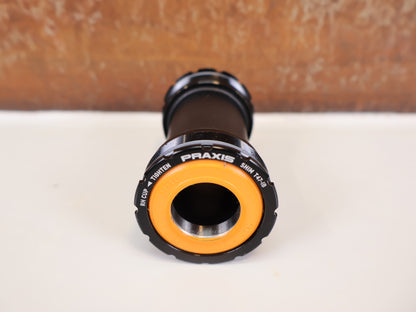 PRAXIS T47 INBOARD BOTTOM BRACKET / 85.5MM / SHIMANO 24MM