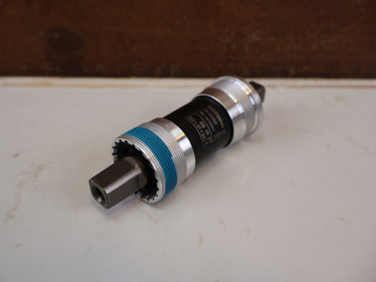 SHIMANO BB-UN300 BOTTOM BRACKET / BSA 68 MM SQUARE TAPER CARTRIDGE BEARING