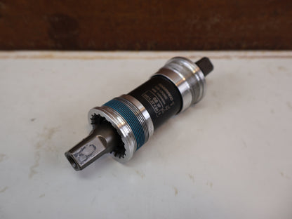 SHIMANO BB-UN300 BOTTOM BRACKET / BSA 68 MM SQUARE TAPER CARTRIDGE BEARING