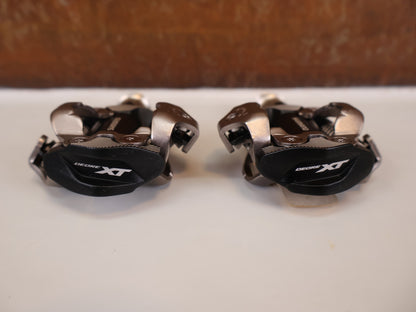 SHIMANO DEORE XT PD-M8100 SPD-PEDALE / XC-RACE / INKL. SM-SH51 CLEATS / 342G