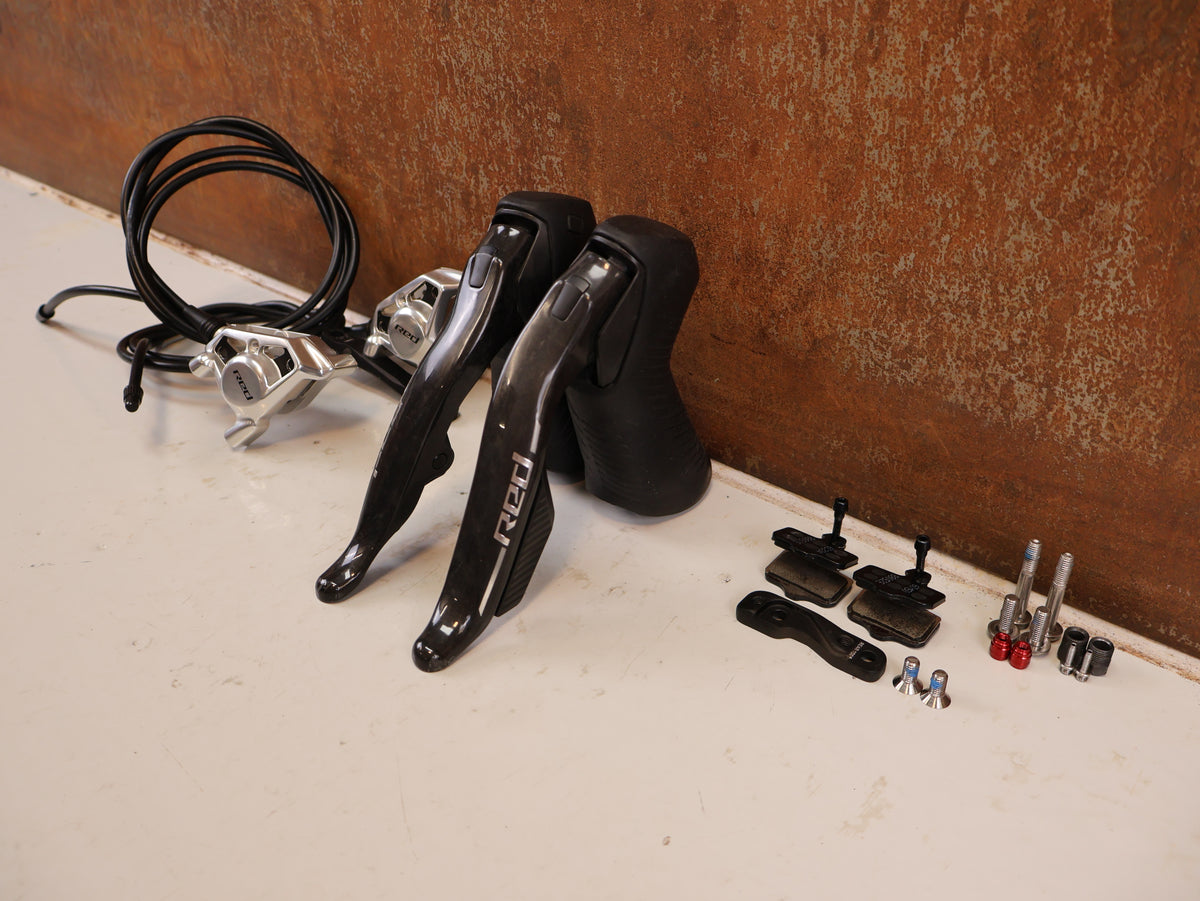 SRAM RED AXS E1 SCHALT-BREMSHEBEL + HYDR. SCHEIBENBREMSE SET
