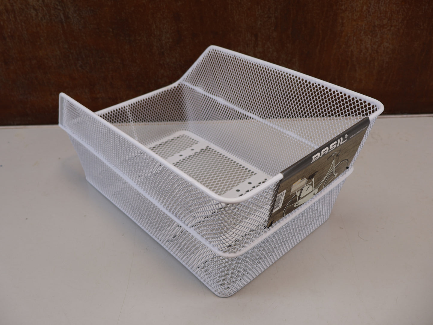 BASIL CENTO HINTERRADKORB WEISS GEPÄCKTRÄGER 45X31X21CM / HAN 2128017615