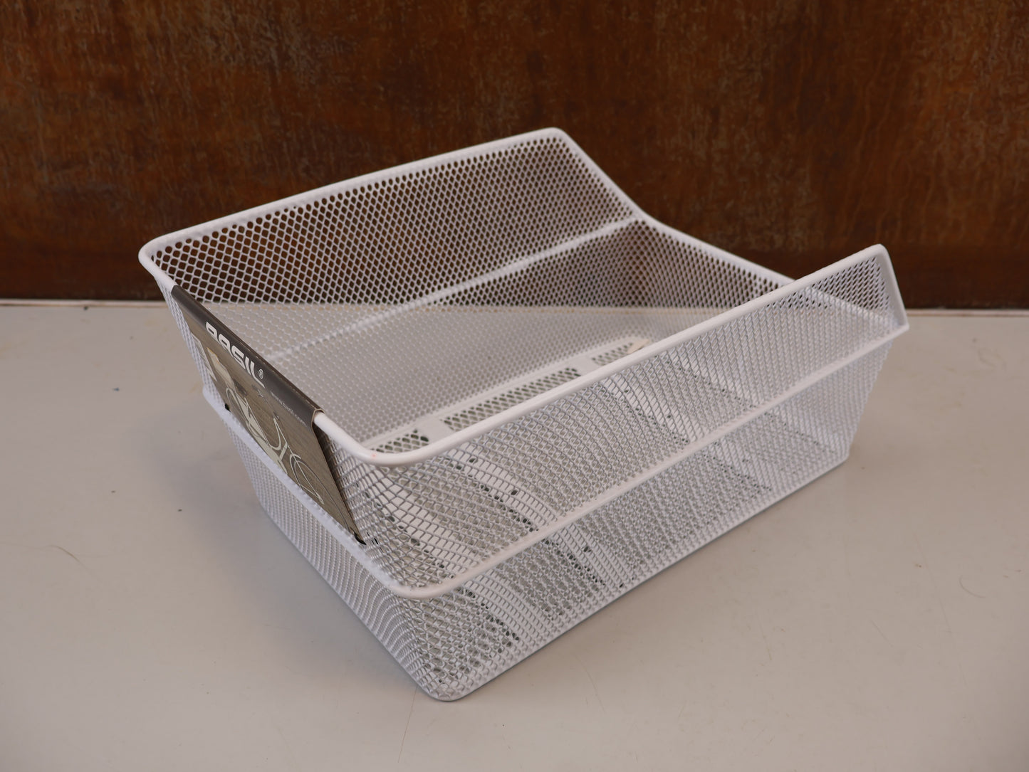 BASIL CENTO HINTERRADKORB WEISS GEPÄCKTRÄGER 45X31X21CM / HAN 2128017615
