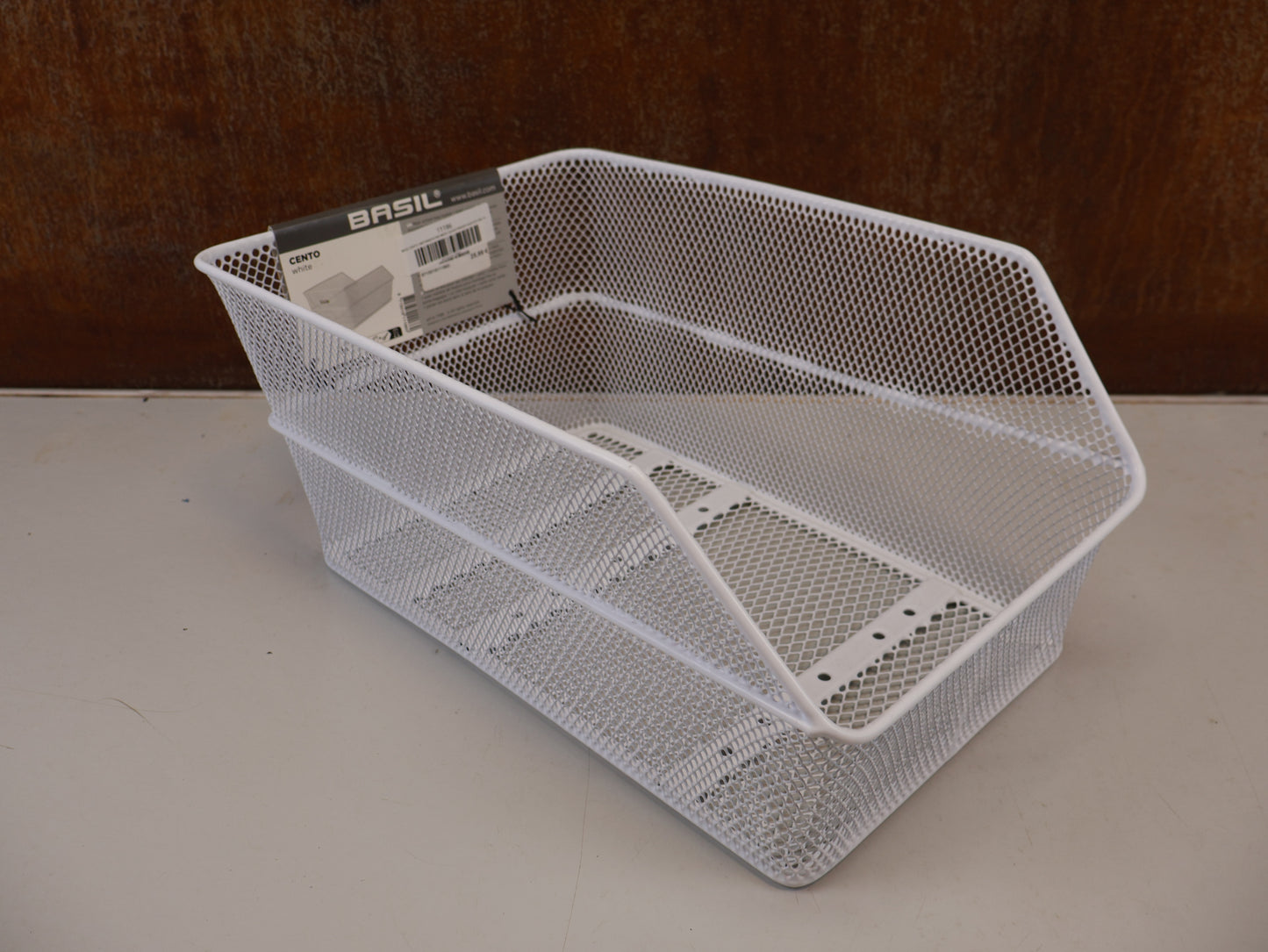 BASIL CENTO HINTERRADKORB WEISS GEPÄCKTRÄGER 45X31X21CM / HAN 2128017615