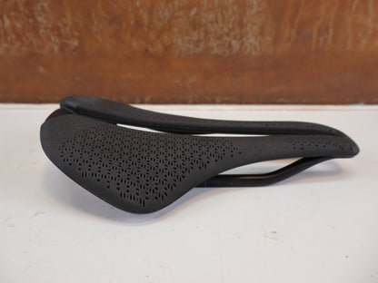 TREK AEOLUS RSL AIRLOOM CARBON 3D SATTEL 145 MM