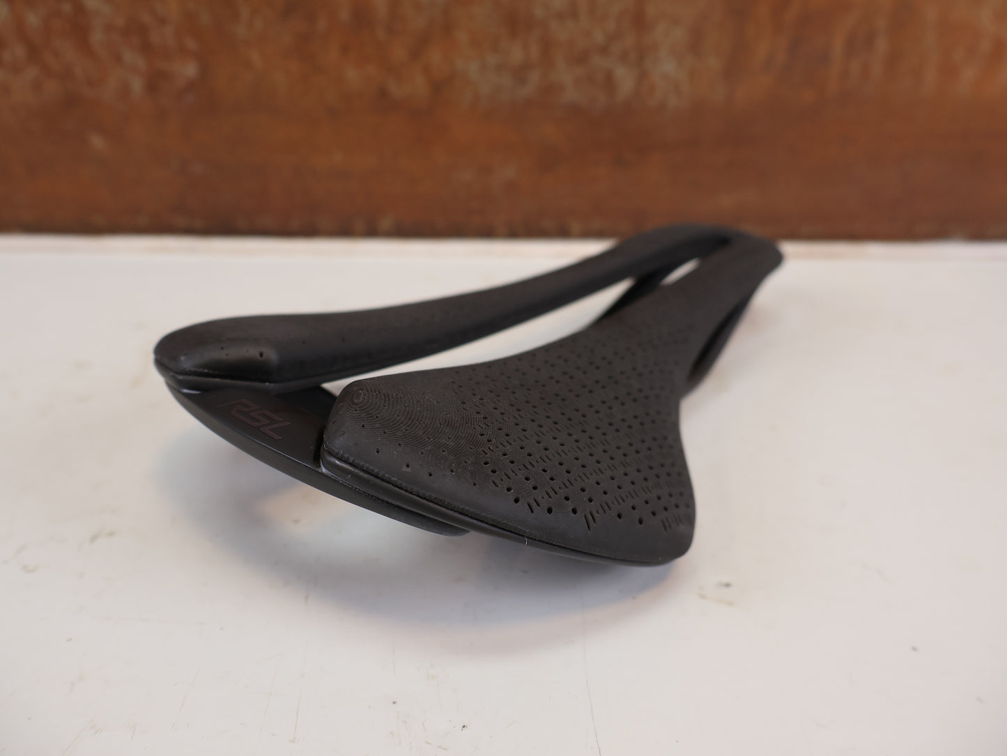TREK AEOLUS RSL AIRLOOM CARBON 3D SATTEL 145 MM