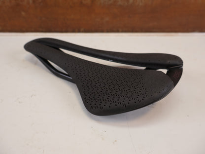 TREK AEOLUS RSL AIRLOOM CARBON 3D SATTEL 145 MM