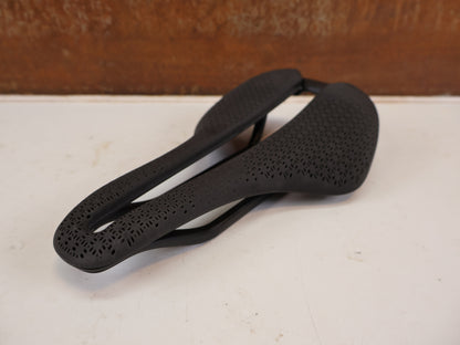 TREK AEOLUS RSL AIRLOOM CARBON 3D SATTEL 145 MM