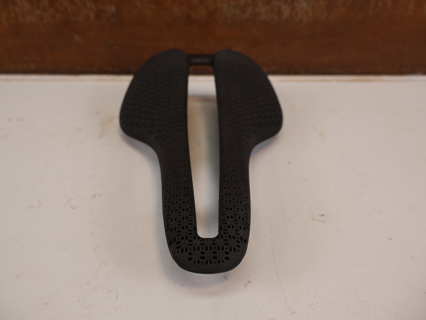 TREK AEOLUS RSL AIRLOOM CARBON 3D SATTEL 145 MM