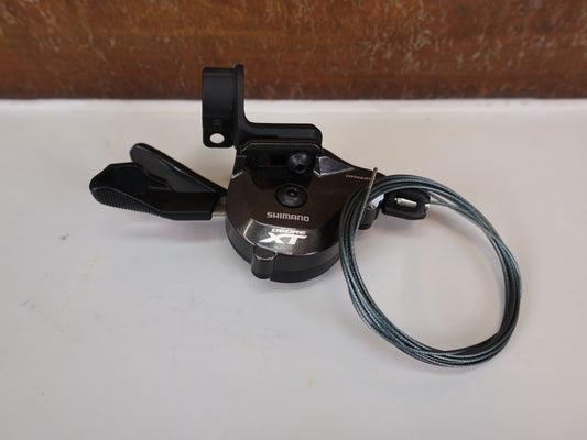 SHIMANO DEORE XT SL-M8000-IR / 11-FACH / RECHTS / I-SPEC II / ISLM8000IRAP