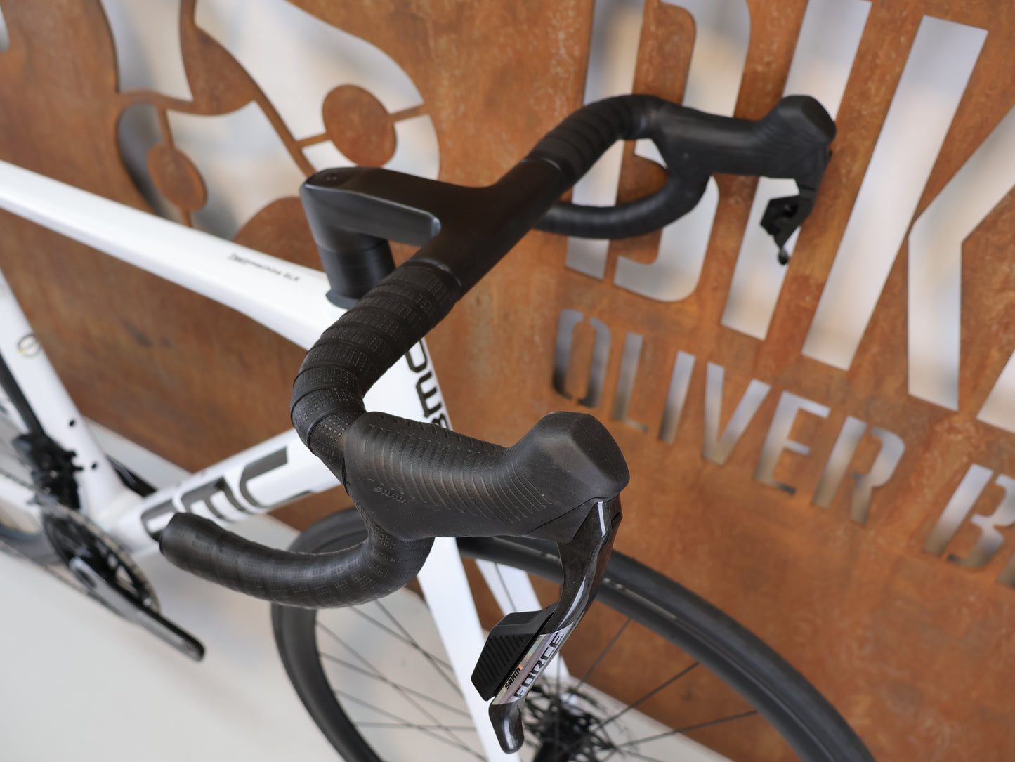 BMC TEAMMACHINE SLR ONE CARBON RENNRAD / MODELL 2026 / 56CM