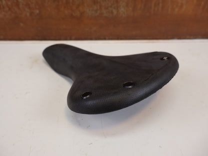 BROOKS CAMBIUM C67 ALL WEATHER SATTEL SCHWARZ NYLON 498G
