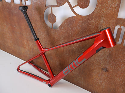 BMC TWOSTROKE 01 RAHMENSET / GRÖSSE L / RED GREY / PREMIUM CARBON / 1490G