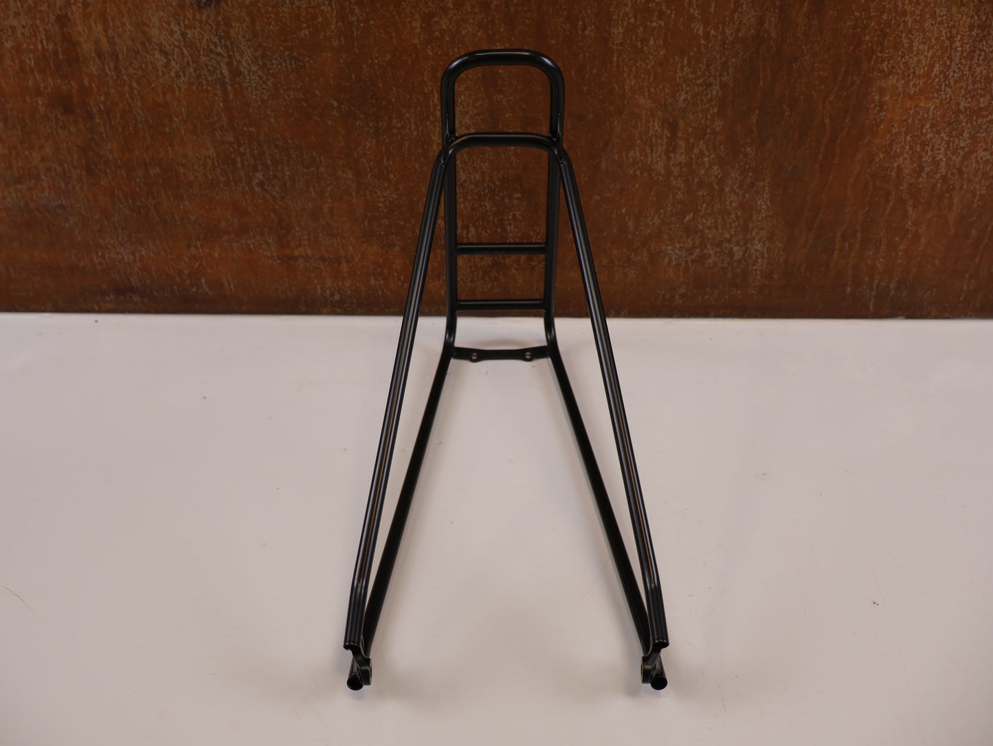 TUBUS VEGA EVO GEPÄCKTRÄGER / 26"-28" / HINTERBAU / SCHWARZ / STAHL