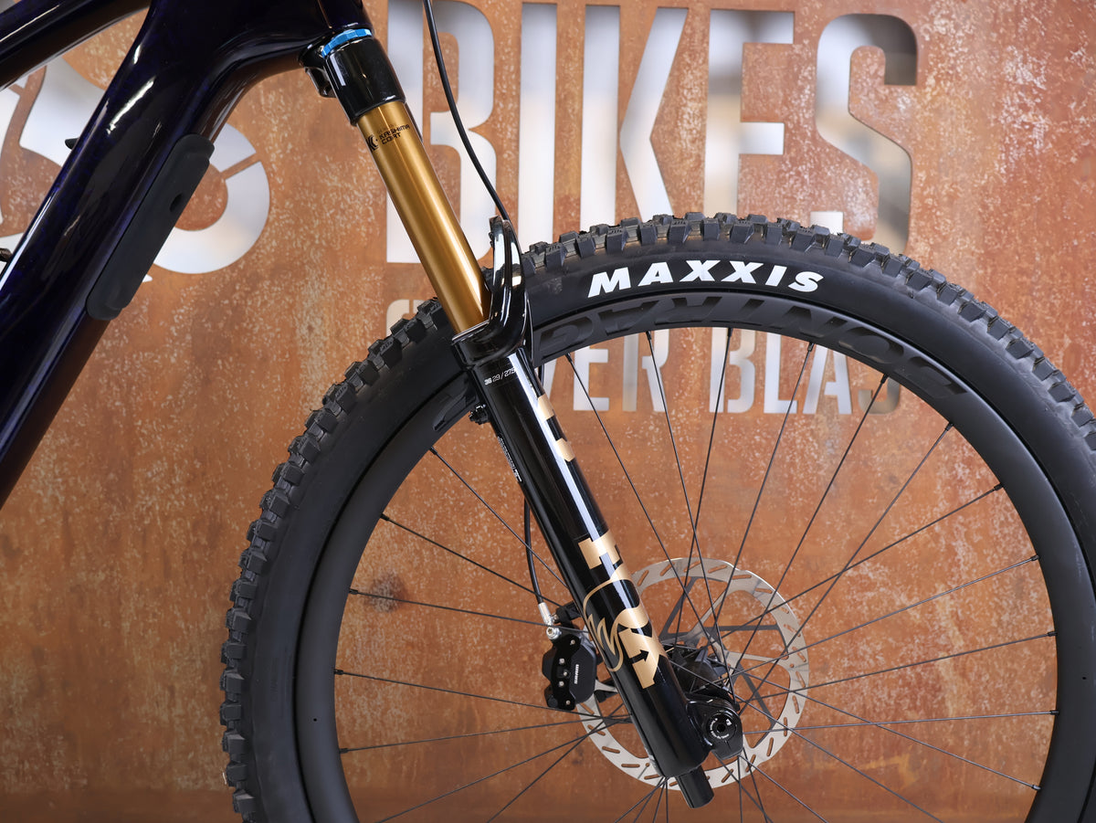 TREK FUEL+ MX 9.9 X0 AXS GEN 2 E-MTB CARBON TQ HPR60 / L