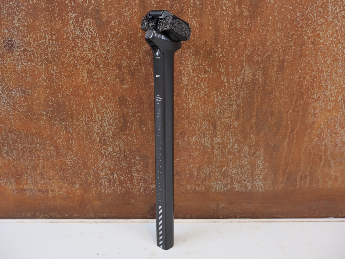 BMC D-SHAPE CARBON SATTELSTÜTZE / 0MM OFFSET / 213 G / 360MM